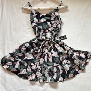 Floral Print Dress with Belt